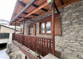 VENDITA LA SALLE - BALCONE D\'INGRESSO - Quadrilocale Via Cesare Ollietti 13, La Salle - foto 26