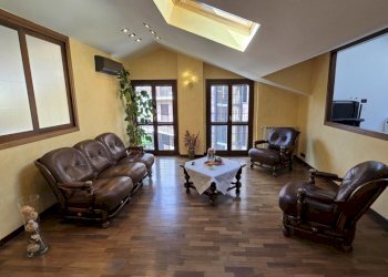 Soggiorno_3.jpg - Trilocale Via XXIV Maggio 28, Moncalieri - foto 4