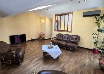 Soggiorno_5.jpg - Trilocale Via XXIV Maggio 28, Moncalieri - foto 6