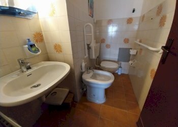 Bagno n?2.jpg - Quadrilocale Via Vincenzo Gioberti 19, Orbassano - foto 13