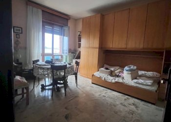 IMG_8464.jpg - Trilocale Beinasco - foto 1