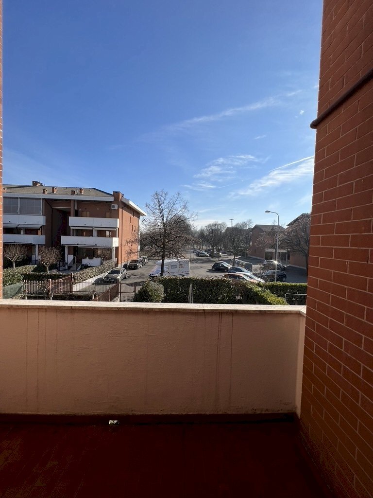 Terrazza piano soggiorno.jpeg - Appartamento Via C. Pavese 23, Venaria Reale - foto 1