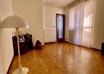 Terza camera letto.jpeg - Appartamento Via C. Pavese 23, Venaria Reale - foto 4