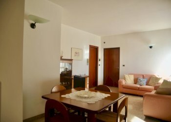 Soggiorno.jpeg - Appartamento Via C. Pavese 23, Venaria Reale - foto 5