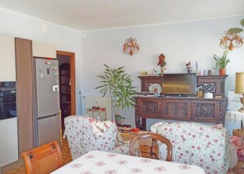 IMG-20250912-WA0018.jpg - Appartamento Via Beglini, Taggia - foto 2