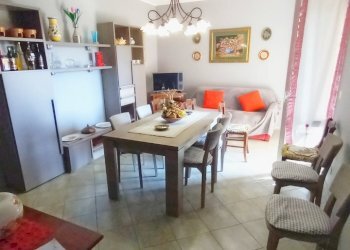 20250915_103528.jpg - Bilocale Via San Francesco, Taggia - foto 1