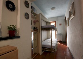 PHOTO-2025-09-18-15-14-54.jpg - Bilocale Via del Poggio, Viola - foto 15