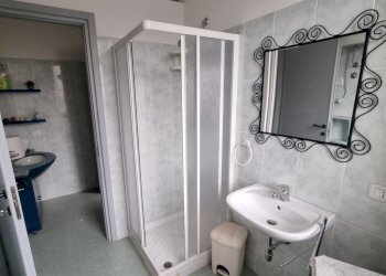 20250116_110848_renamed_15340.jpg - Commercial Premises Via Paul-Henry Spaak 6, Parma - photo 4