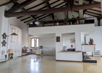 PXL_20250309_153243148.MP.jpeg - Townhouse Piacenza - photo 7