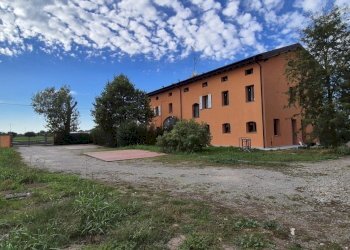 20240927_165901.jpg - Porzione di casa via Cavo Argine 42, Modena - foto 16