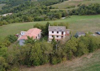 drone (5).jpg - Rustico Via Montalto Vecchio 801, Montese - foto 1