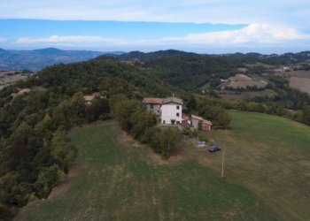 drone (1).jpg - Rustico Via Montalto Vecchio 801, Montese - foto 4