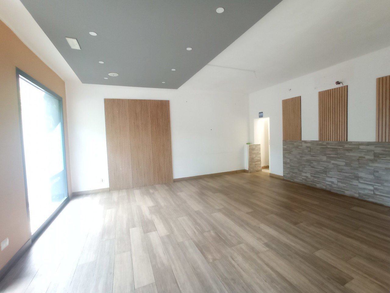 IMG_20250924_091919.jpg - Commercial Premises Modena - photo 1