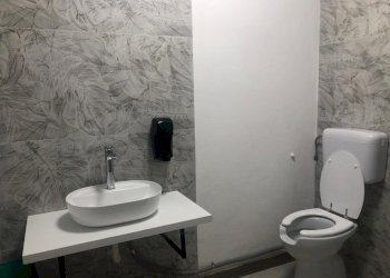 IMG-20250911-WA0013.jpg - Commercial Premises Modena - photo 2