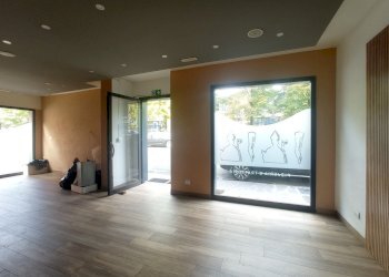 IMG_20250924_091736.jpg - Commercial Premises Modena - photo 6