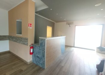 IMG_20250924_091749.jpg - Commercial Premises Modena - photo 7