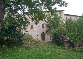 ex scuole Montecorone (1).jpg - Casale Via Castello 94, Zocca - photo 3