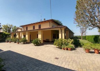 19.jpg - Villa Stradello Giovanardi 95, Modena - foto 17