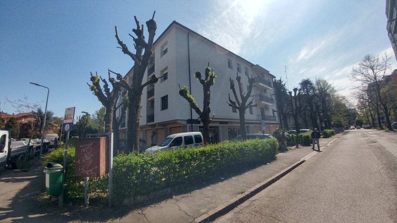 0 (1).jpg - Commercial Premises Via Spotorno 67, Modena - photo 1