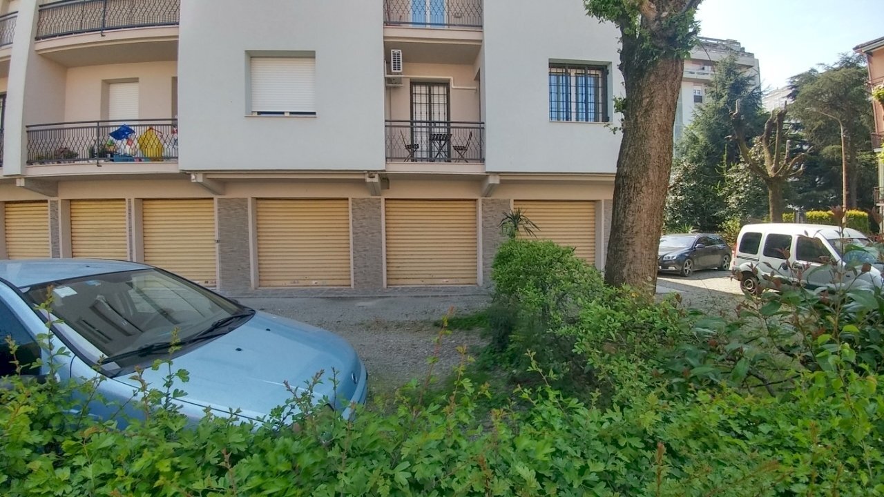 0 (3).jpg - Commercial Premises Via Spotorno 67, Modena - photo 3