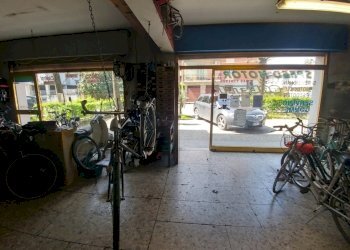 2 (7).jpg - Commercial Premises Via Spotorno 67, Modena - photo 12