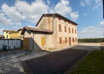 novellara (16).jpg - Locale Commerciale Novellara - foto 16