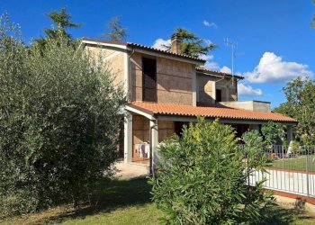 villa (5).jpg - Villa Strada di Poscargano 20, Terni - foto 7