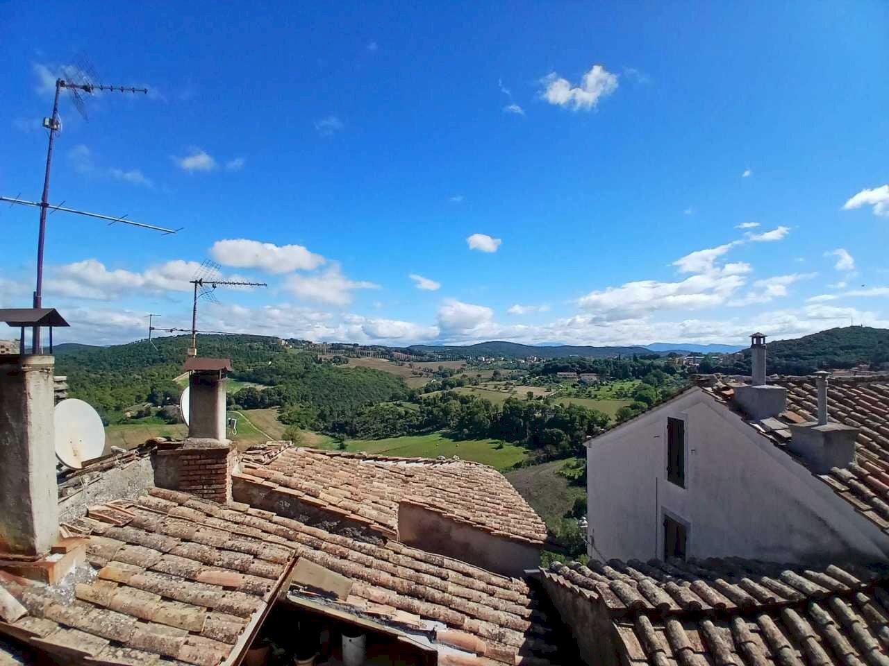 87770f1c-2272-47ae-8ab1-6073366a32b1.jpeg - Townhouse Via Del Mortaro 9, Amelia - photo 2
