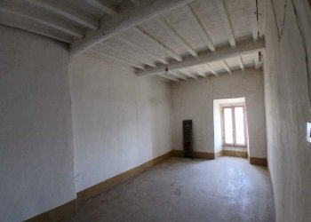 e7572792-38ba-47c5-9a47-b001731a5e25.jpeg - Townhouse Via Del Mortaro 9, Amelia - photo 4