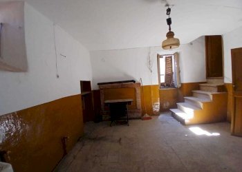 01bb6445-f64f-4433-bbac-abb5b5eddc74.jpeg - Townhouse Via Del Mortaro 9, Amelia - photo 5