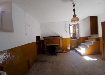 2fa3d180-04c2-4d16-ac6e-75704feed400.jpeg - Townhouse Via Del Mortaro 9, Amelia - photo 8