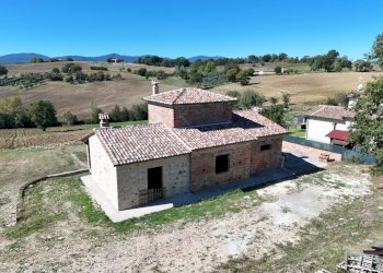 DJI_20251007123730_0303_D.JPG - Casale Vocabolo San Quirico, Avigliano Umbro - foto 3