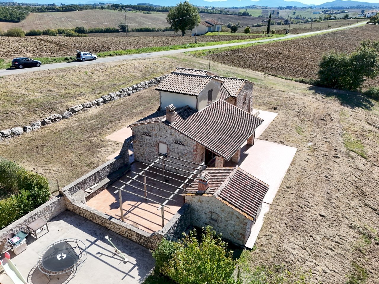 DJI_20251007122620_0293_D.JPG - Casale Vocabolo San Quirico, Avigliano Umbro - foto 2