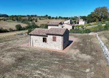 DJI_20251007122253_0285_D.JPG - Casale Vocabolo San Quirico, Avigliano Umbro - foto 7