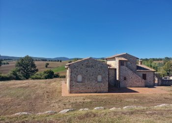 20251007_121843.jpg - Casale Vocabolo San Quirico, Avigliano Umbro - foto 17