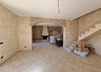 20251007_122111.jpg - Casale Vocabolo San Quirico, Avigliano Umbro - foto 22