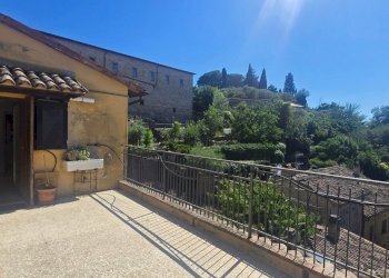 20250630_160402.jpg - Appartamento Via del Forno 6, Todi - foto 2