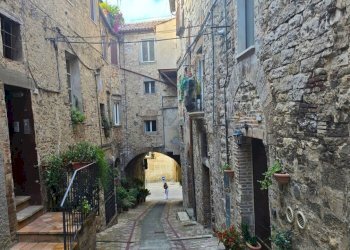 20240925_170621.jpg - Appartamento Via del Forno 6, Todi - foto 9