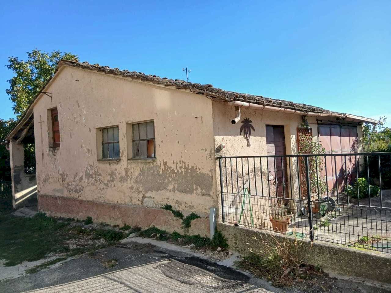 3c212063-05c7-46fa-bdaf-4e293ae99ba7.jpeg - Magazzino Strada Cecanibbio  9, Amelia - foto 1