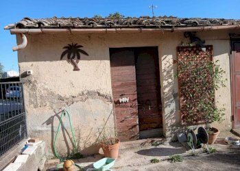 837a7f2e-c0c3-4e22-ba21-f7443a20d934.jpeg - Magazzino Strada Cecanibbio  9, Amelia - foto 10