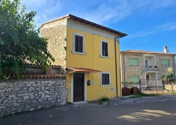 20250920_165517.jpg - Terratetto - Terracielo Via Dante Alghieri 35, Guardea - foto 3