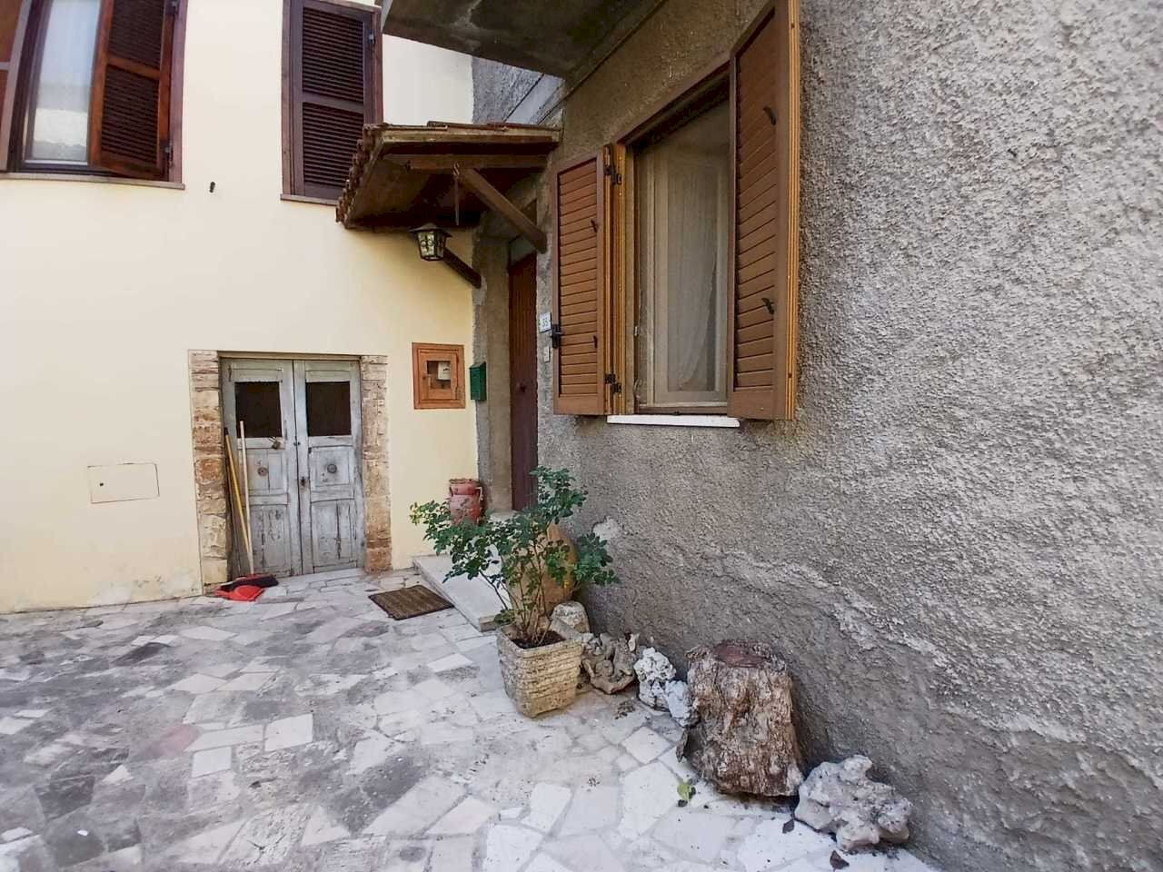 0a84cbbc-ab33-4502-b2de-763637688fb1.jpeg - Townhouse Frazione Frattuccia 22, Guardea - photo 2