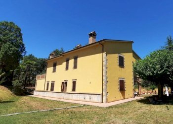 casale Todi (3).jpg - Casa indipendente Vocabolo Palombaro 20, Todi - foto 4