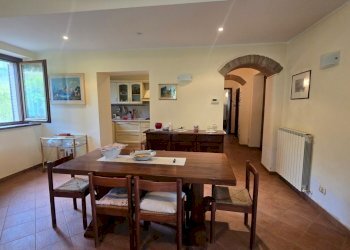 zon giorno piano terra (4).jpg - Casa indipendente Vocabolo Palombaro 20, Todi - foto 10