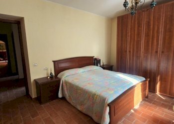 camera (3).jpg - Casa indipendente Vocabolo Palombaro 20, Todi - foto 18