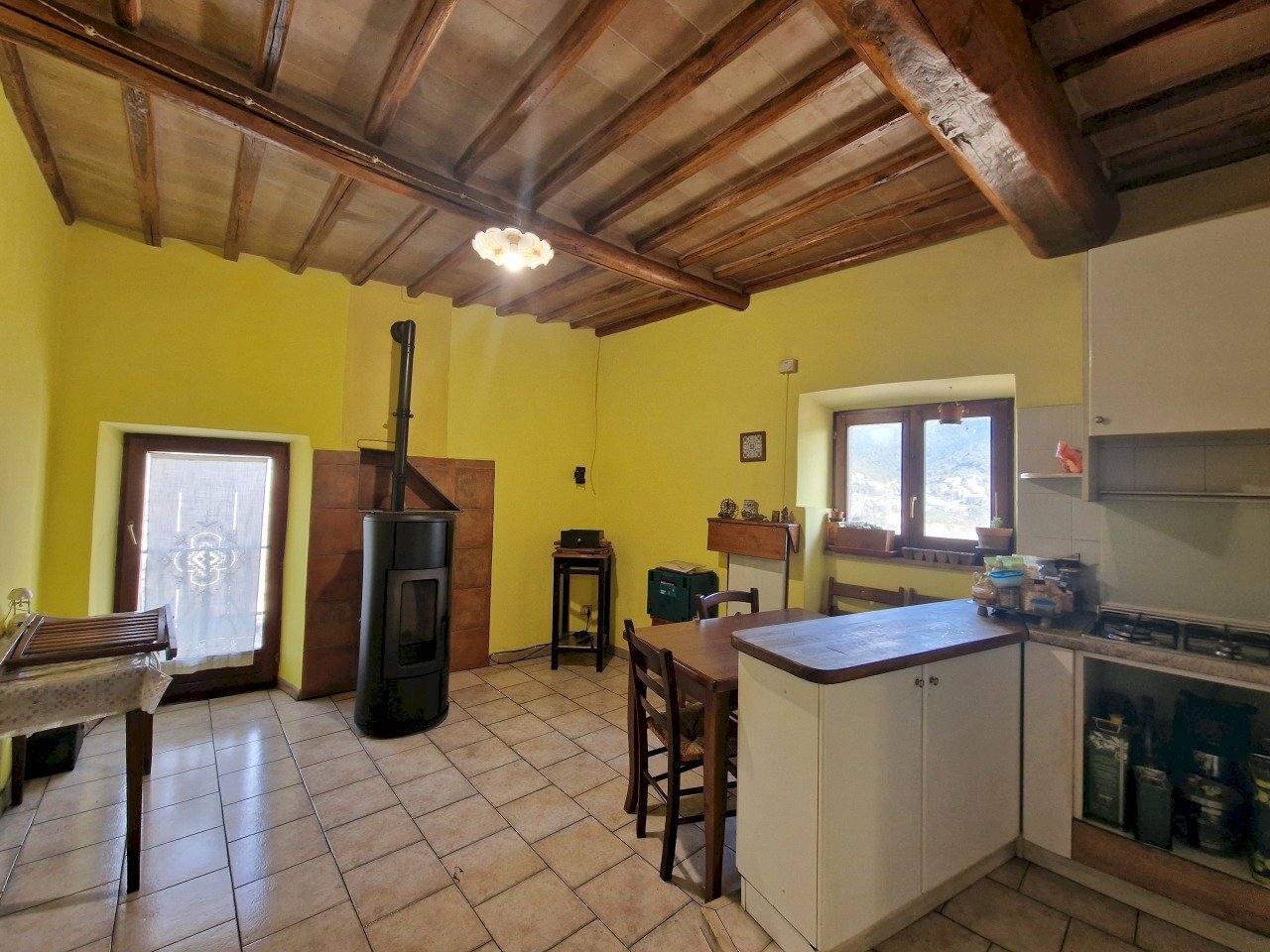 20250227_103642.jpg - Trilocale Via Duca degli Abruzzi 14, Lugnano in Teverina - foto 1