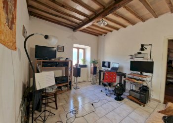 20250227_103811.jpg - Three-room apartment Via Duca degli Abruzzi 14, Lugnano in Teverina - photo 27