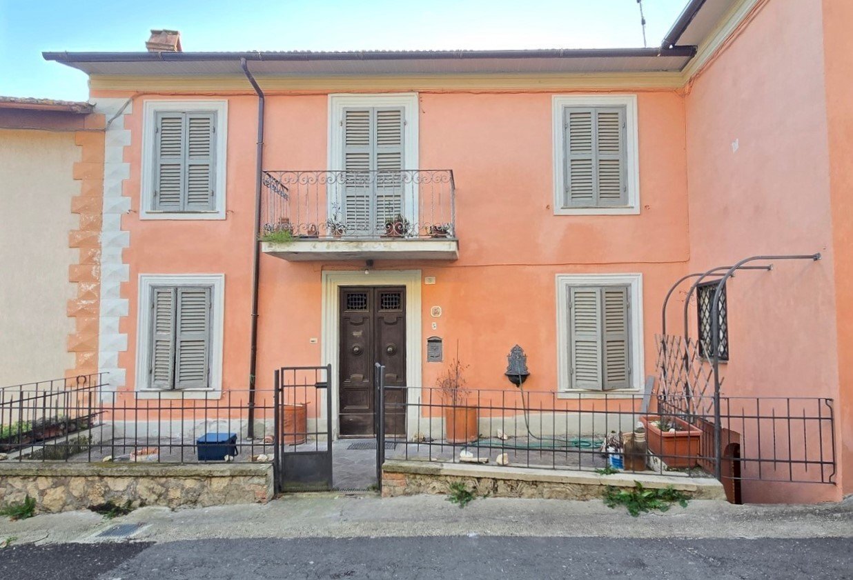 20250305_172116.jpg - Terratetto - Terracielo viale trento e trieste 3, Castiglione in Teverina - foto 1