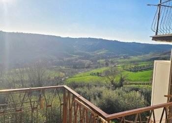 20250305_164908.jpg - Terratetto - Terracielo viale trento e trieste 3, Castiglione in Teverina - foto 24