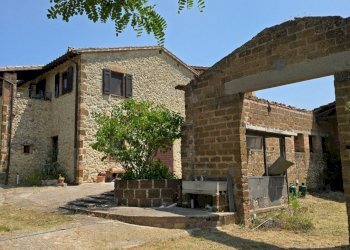 casale (16).jpg - Casale Strada di Guadamello 9, Narni - foto 4